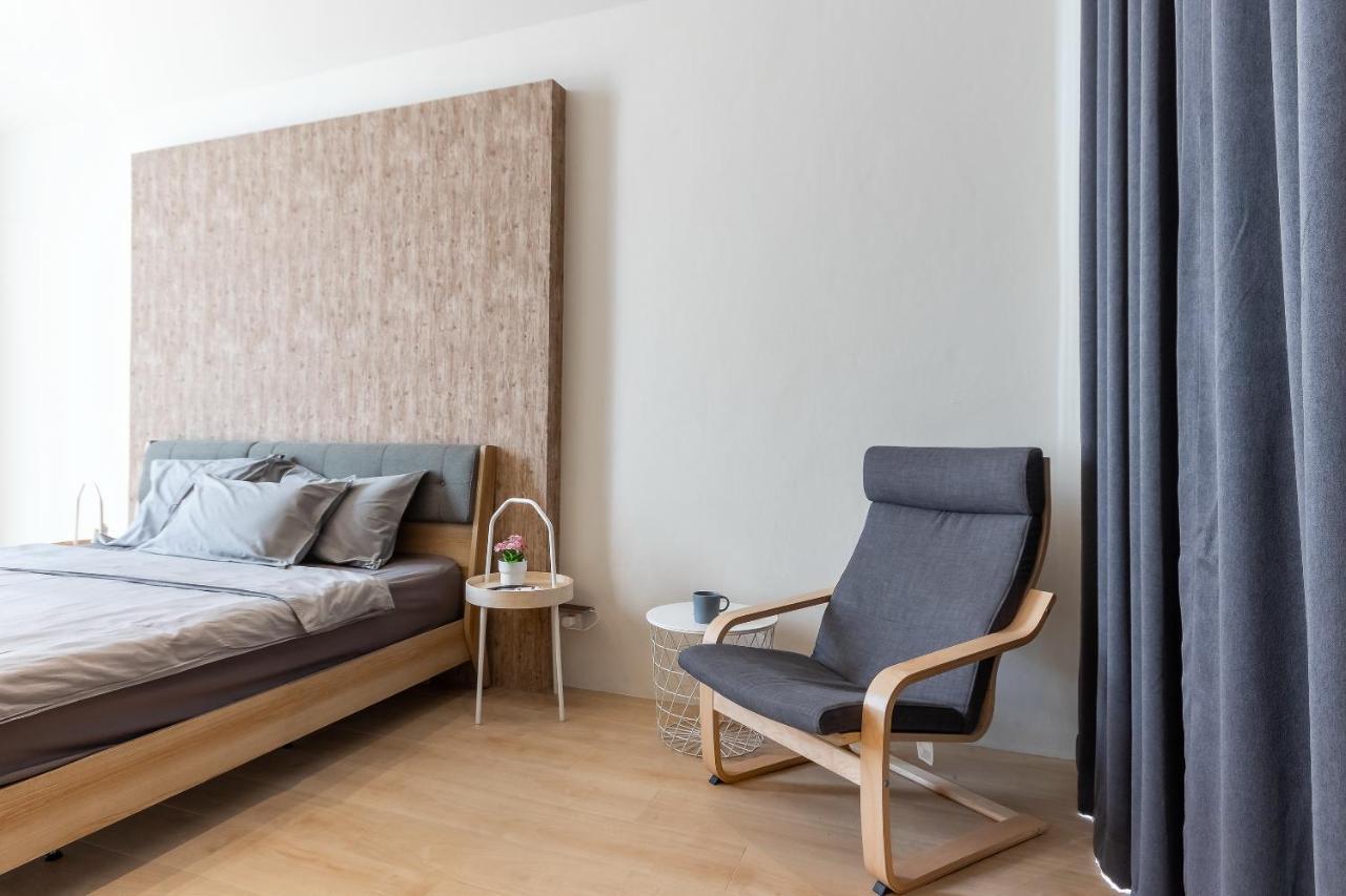 Nidhra นิทรา Apartment Ban Lat Krachaeng Bagian luar foto