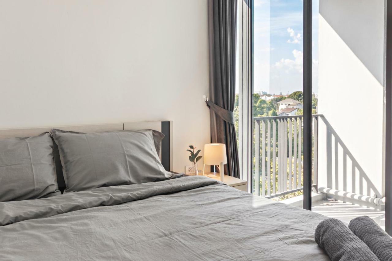 Nidhra นิทรา Apartment Ban Lat Krachaeng Bagian luar foto