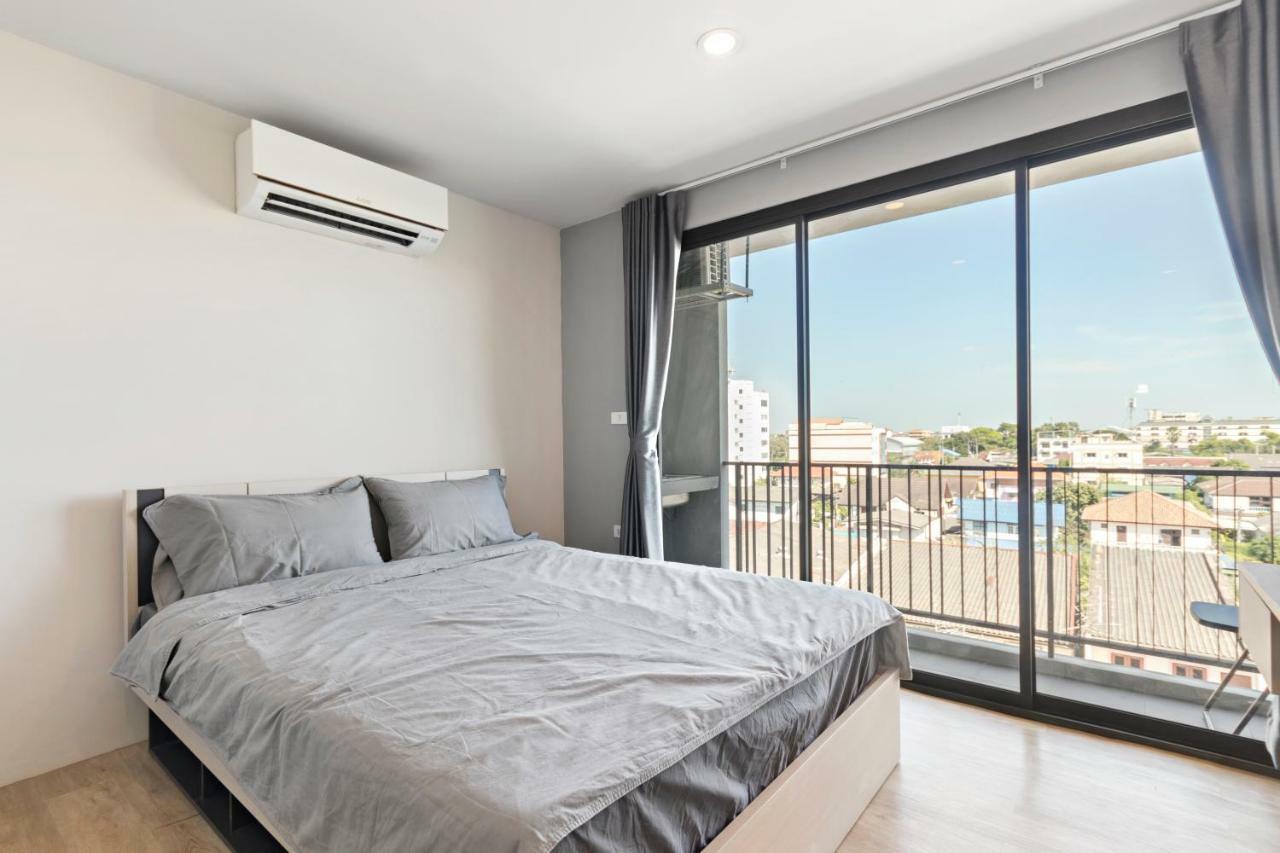 Nidhra นิทรา Apartment Ban Lat Krachaeng Bagian luar foto